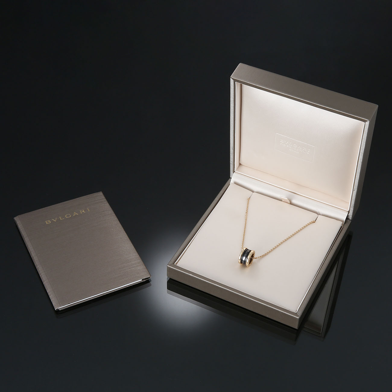 BVLGARI(USED)불가리 비제로원 세라믹 네크리스