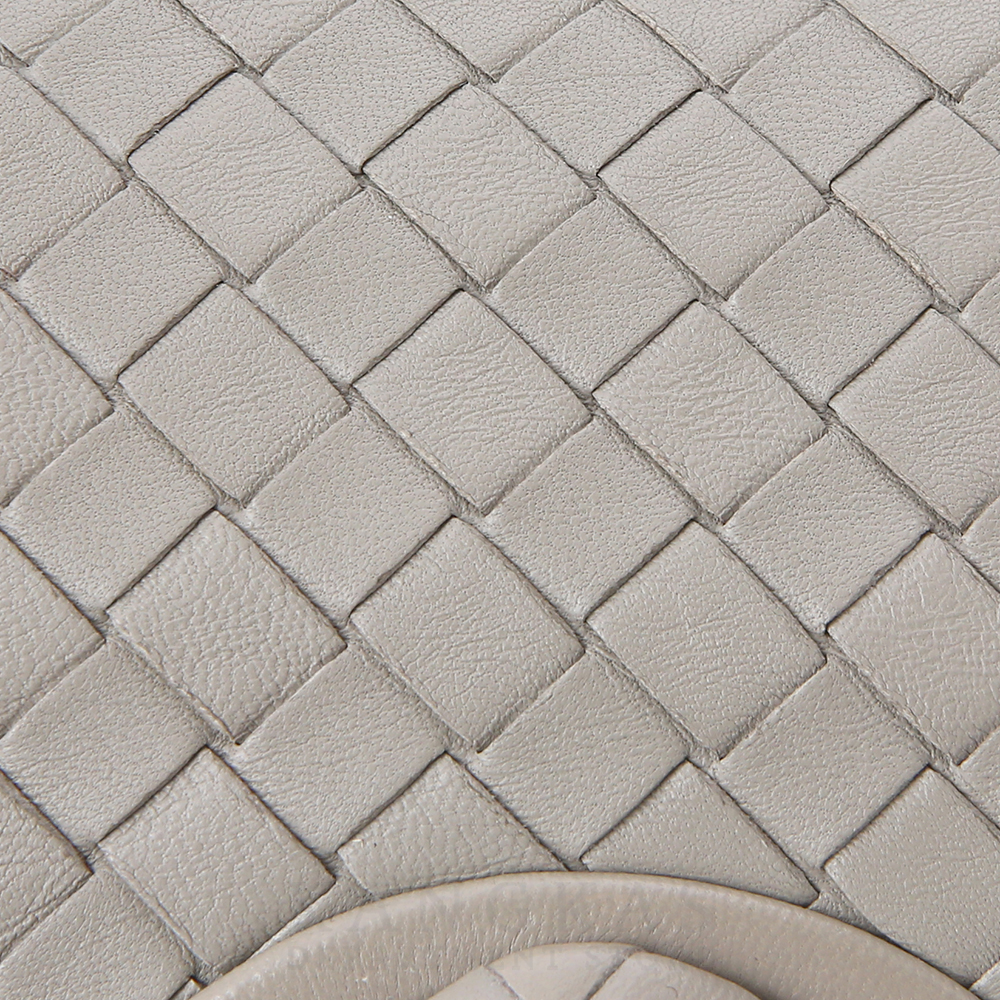 BOTTEGA VENETA(USED보테가베네타 인트레치아토 버클 플랩 파우치