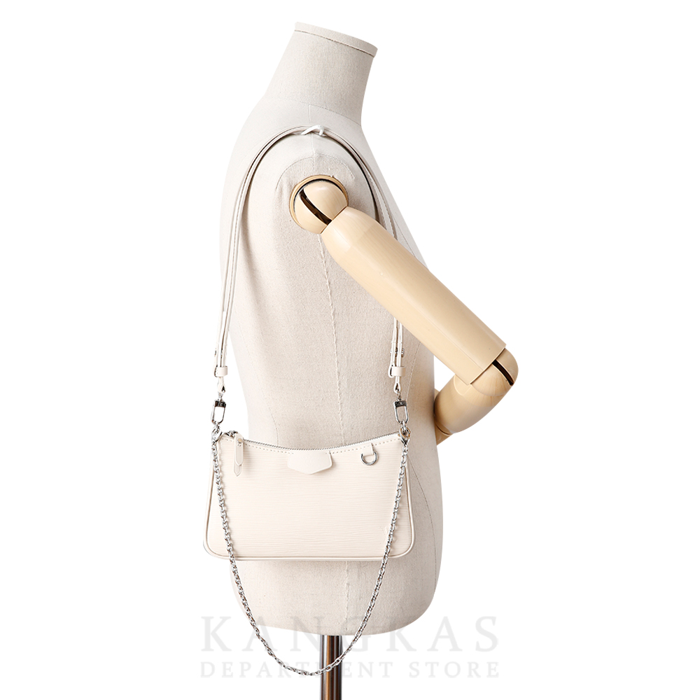 LOUIS VUITTON(USED)루이비통 에삐 이지 파우치 온 스트랩 체인 미니백