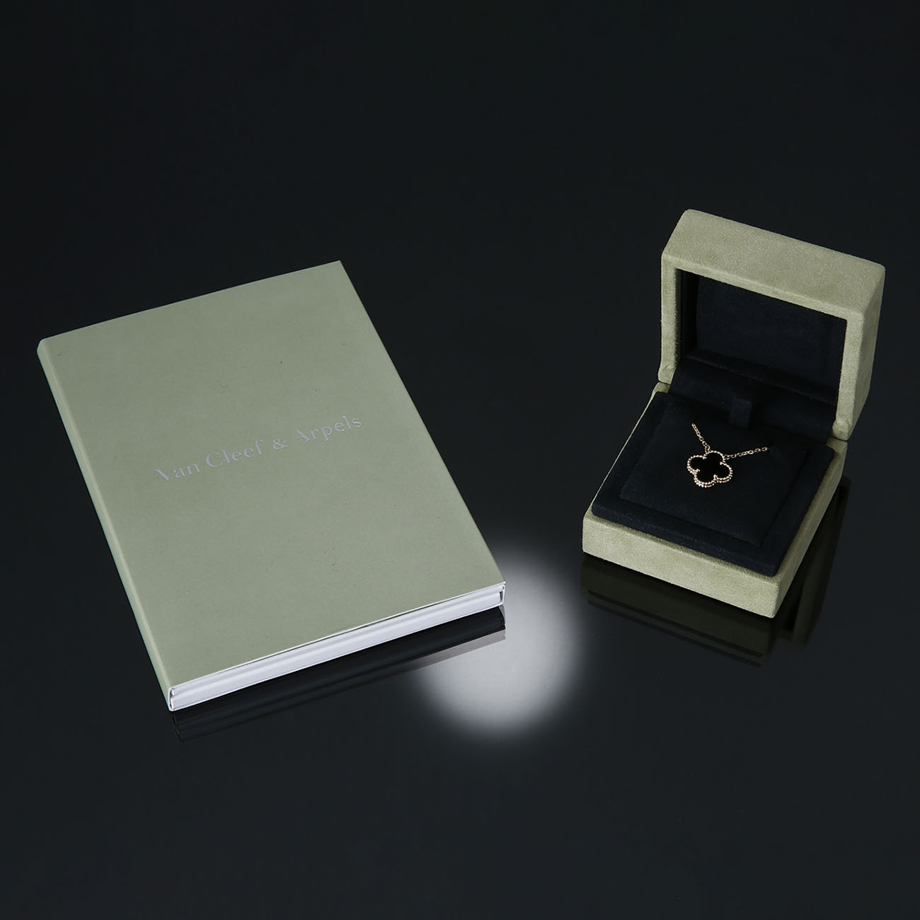 Van Cleef & Arpels(USED)반클리프앤아펠 알함브라 빈티지 네크리스