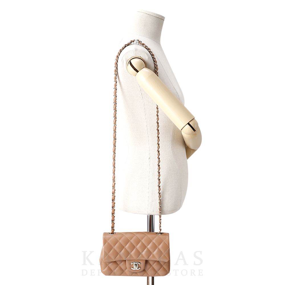 CHANEL(USED)샤넬 클래식 램스킨 뉴미니