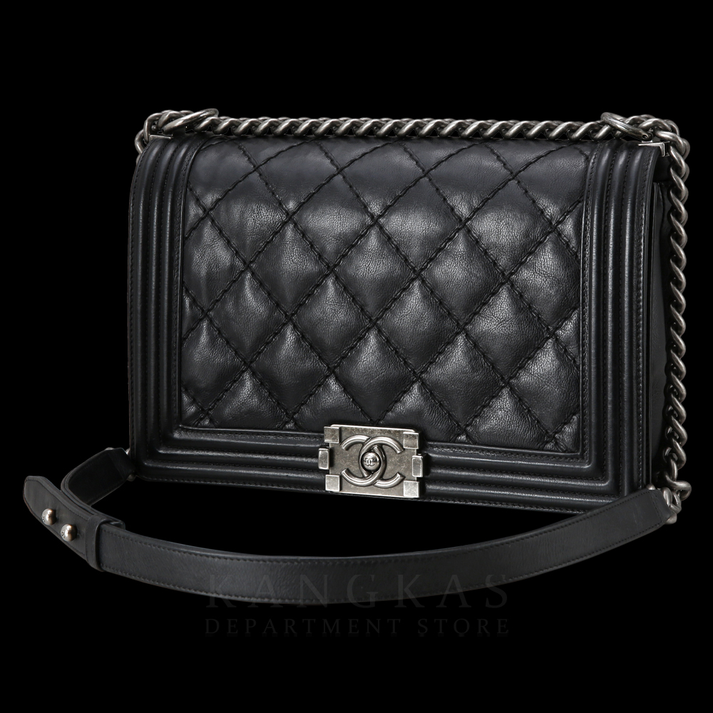 CHANEL(USED)샤넬 보이샤넬 뉴미듐