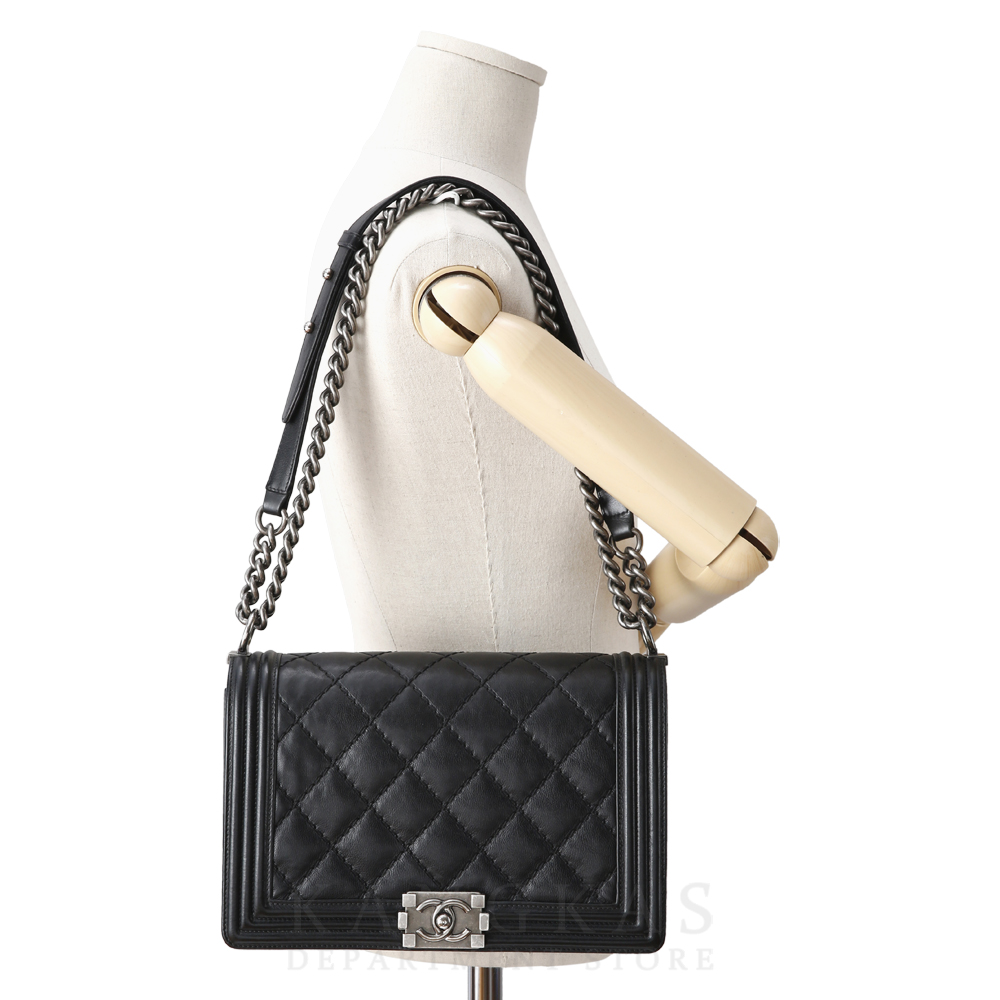 CHANEL(USED)샤넬 보이샤넬 뉴미듐