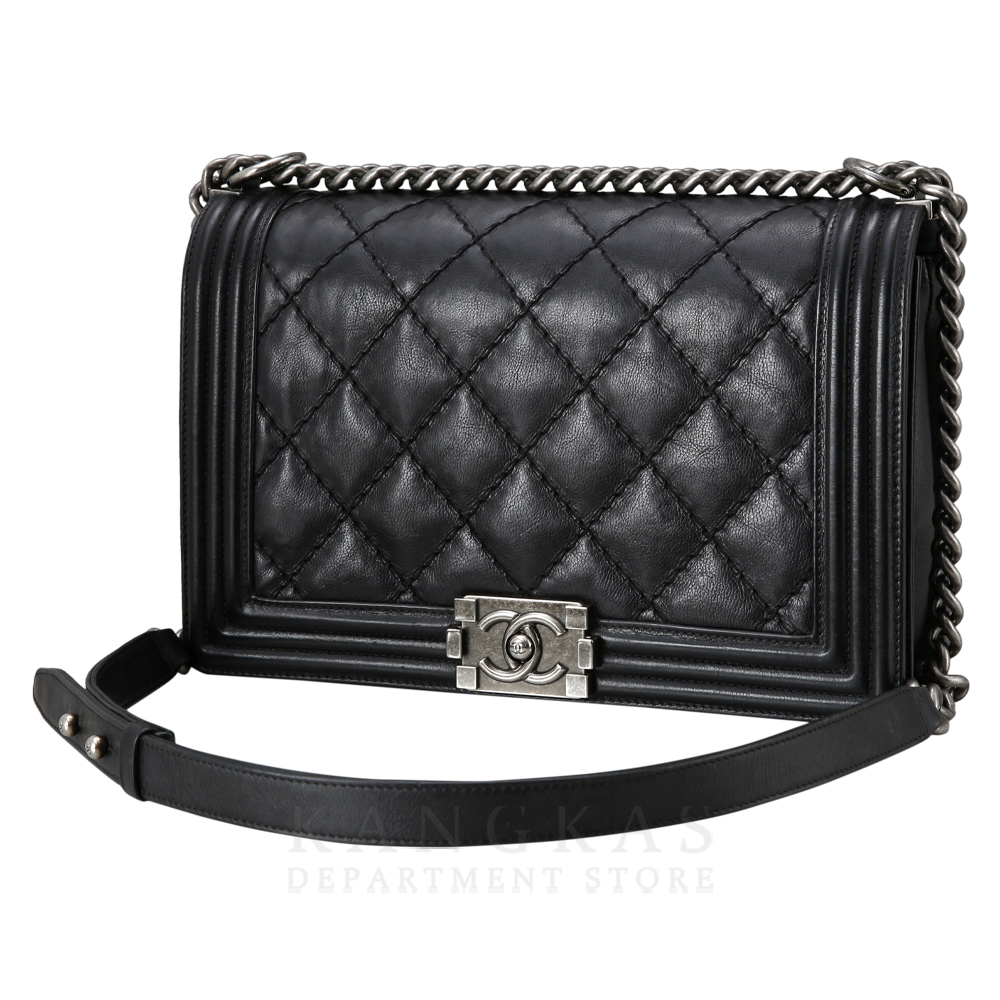 CHANEL(USED)샤넬 보이샤넬 뉴미듐