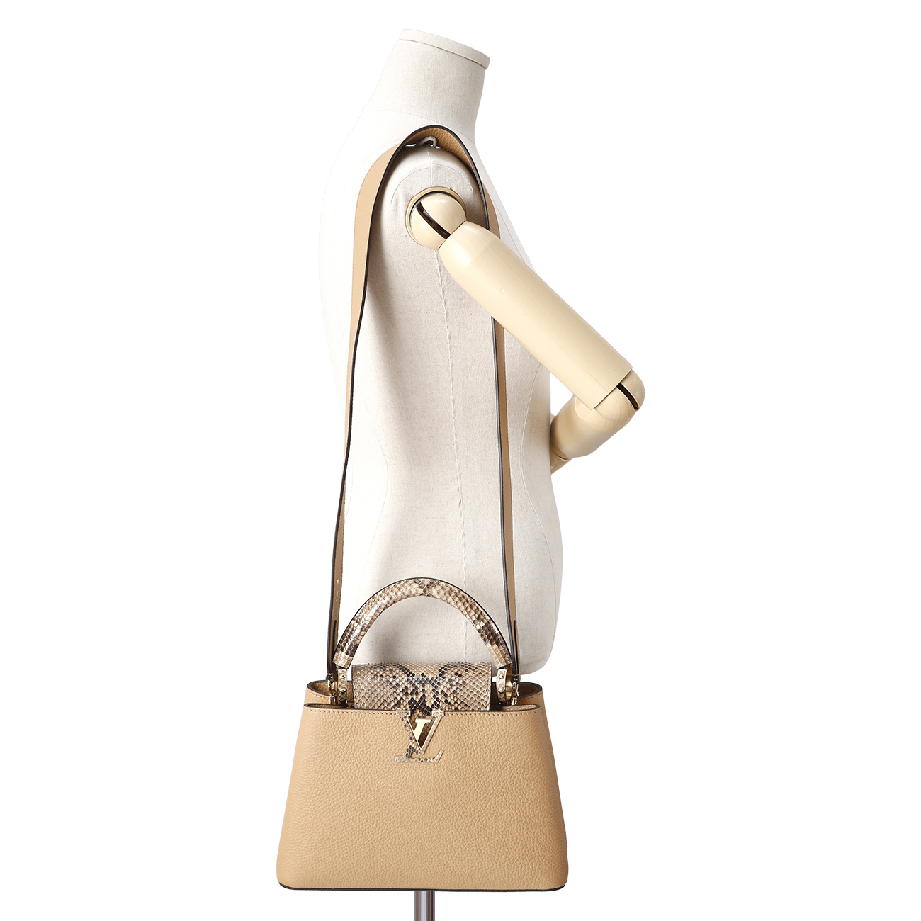 LOUIS VUITTON(USED)루이비통 카퓌신 BB