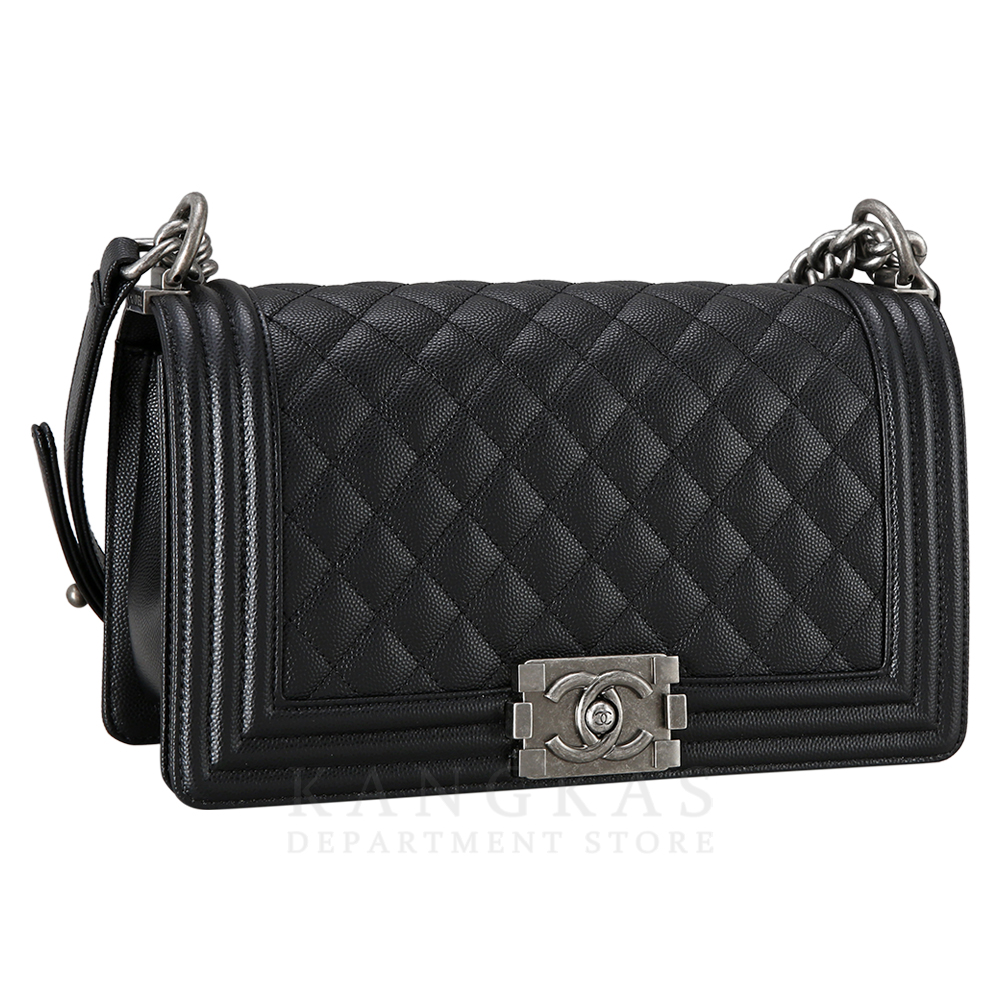 CHANEL(NEW)샤넬 보이샤넬 캐비어 미듐 은장 (새상품) NEW PRODUCT