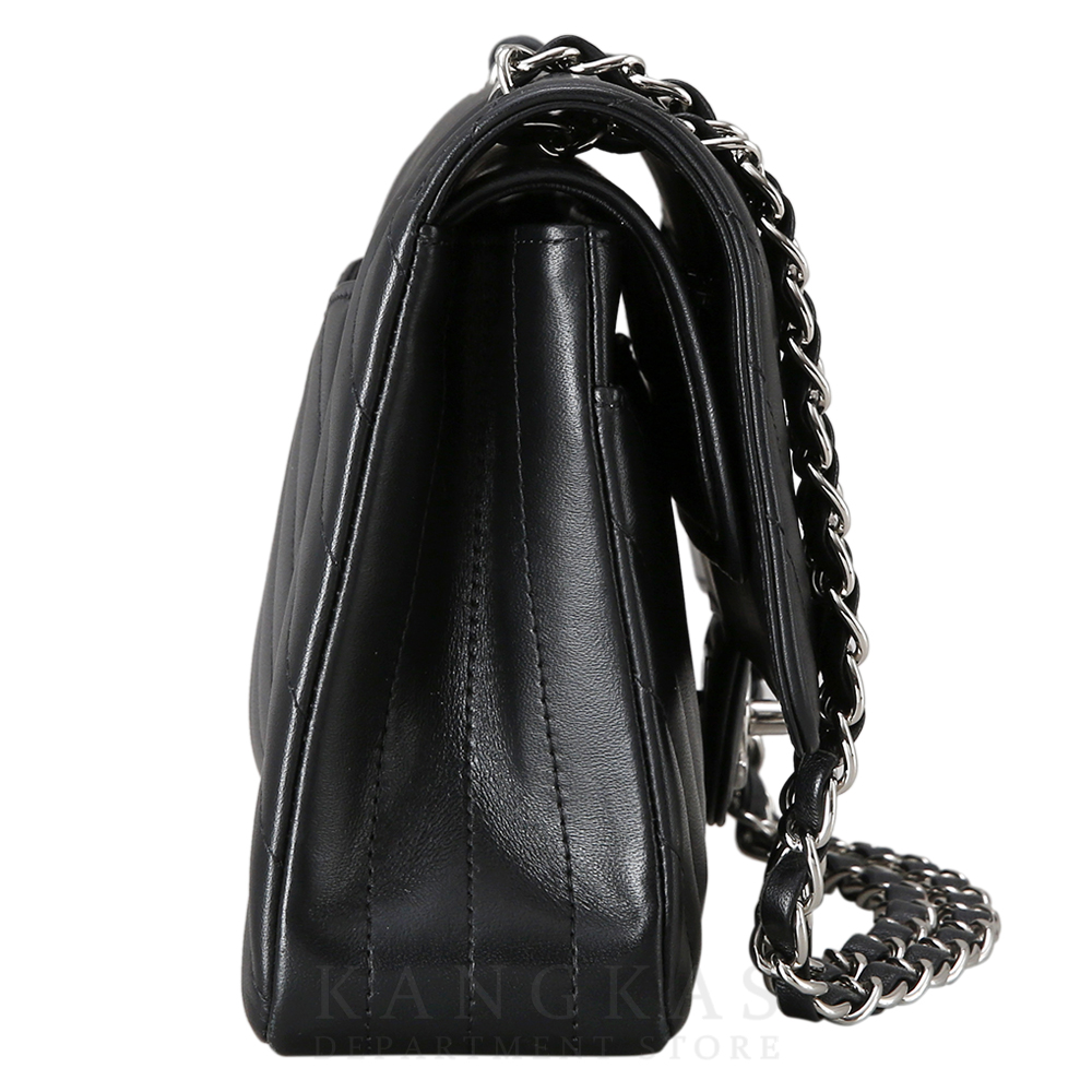 CHANEL(USED)샤넬 클래식 플랩백 쉐브론 미듐