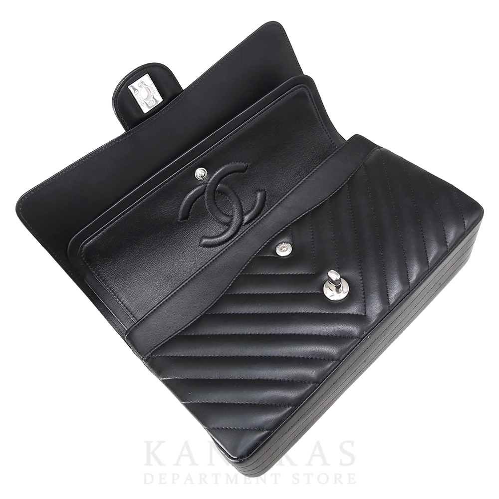 CHANEL(USED)샤넬 클래식 플랩백 쉐브론 미듐