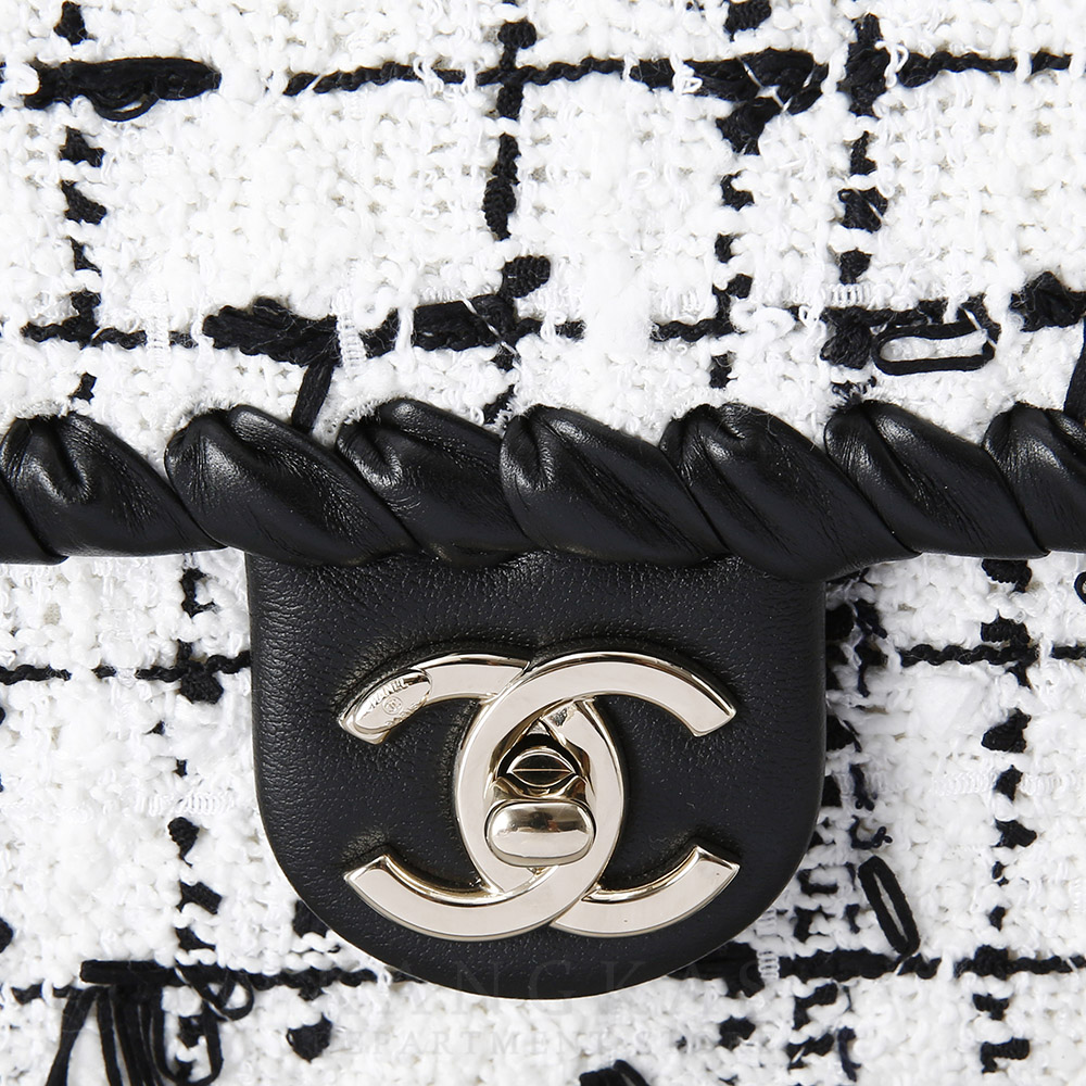 CHANEL(NEW)샤넬 시즌 트위드 플랩백 (새상품) NEW PRODUCT