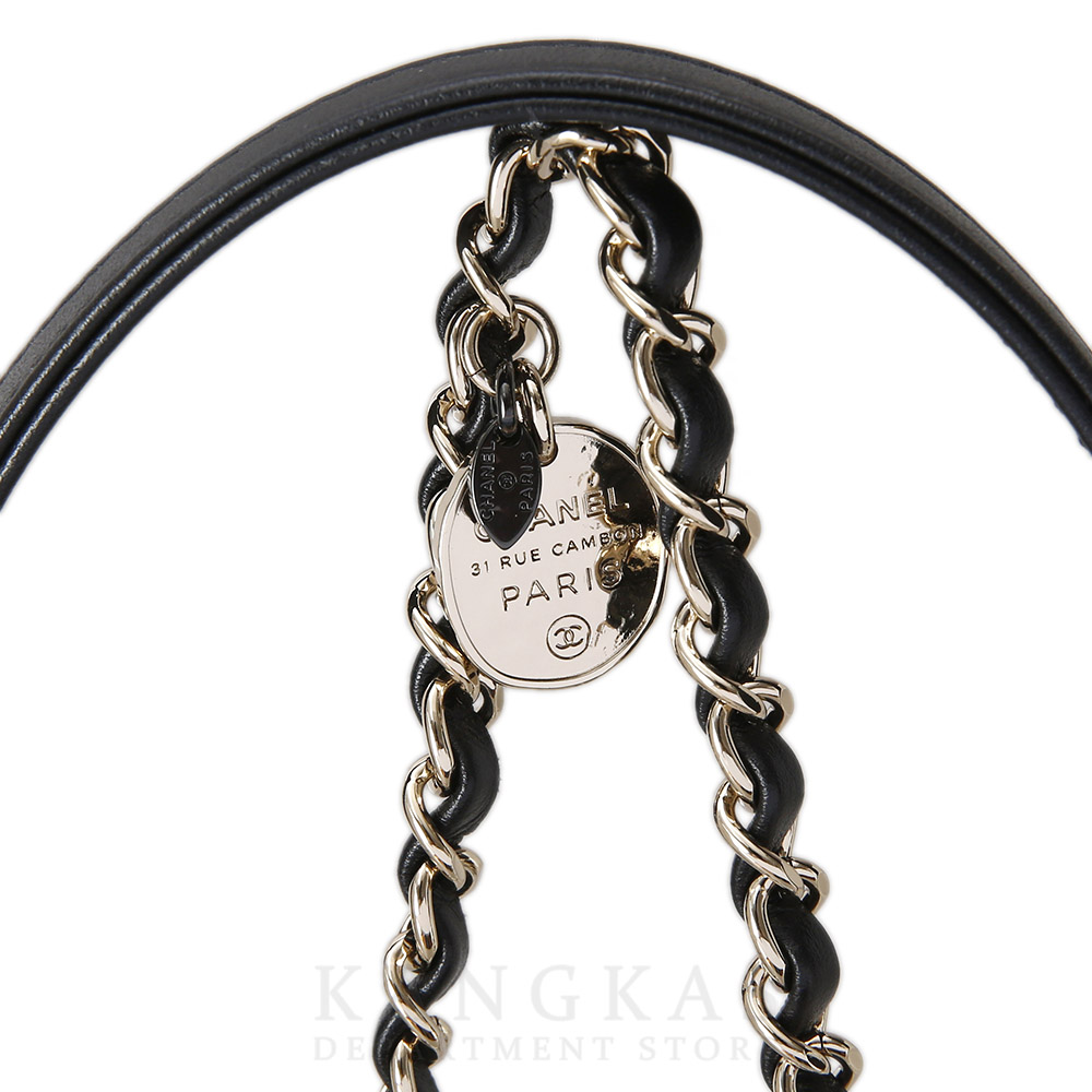 CHANEL(NEW)샤넬 시즌 트위드 플랩백 (새상품) NEW PRODUCT