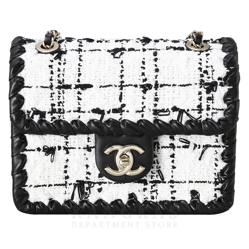 CHANEL(NEW)샤넬 시즌 트위드 플랩백 (새상품) NEW PRODUCT