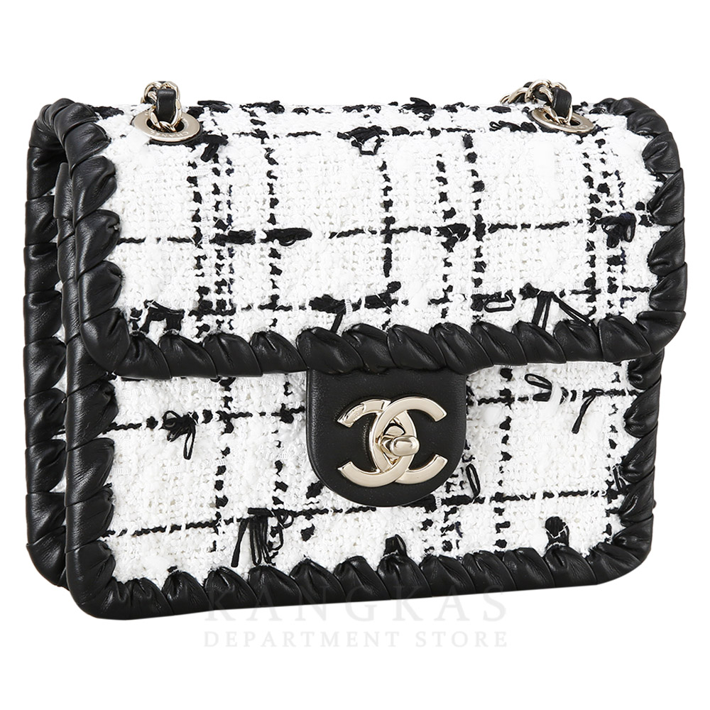 CHANEL(NEW)샤넬 시즌 트위드 플랩백 (새상품) NEW PRODUCT