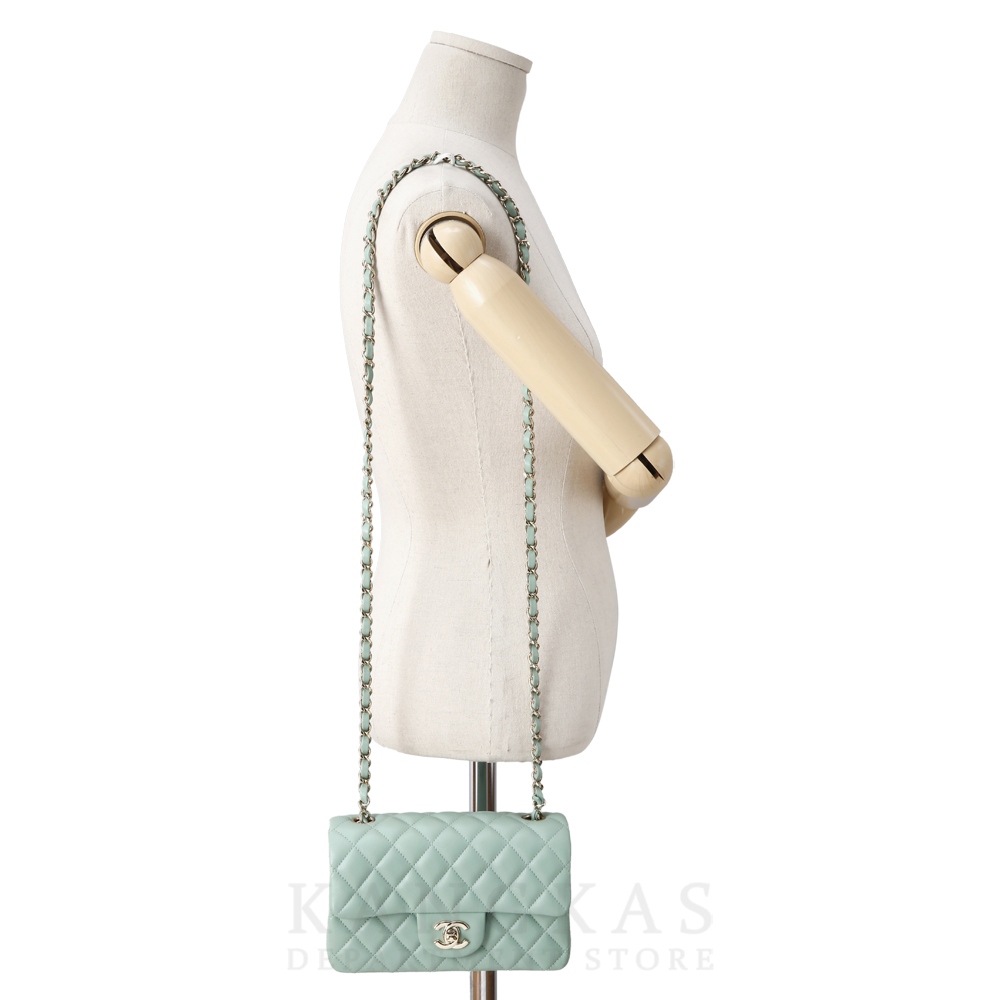 CHANEL(USED)샤넬 클래식 램스킨 뉴미니