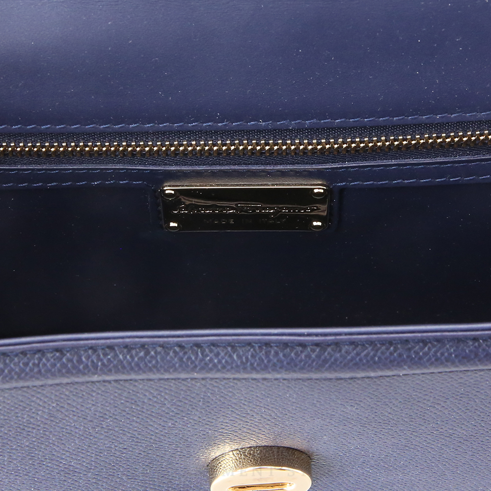 FERRAGAMO(USED)페레가모 바라리본 체인 숄더백