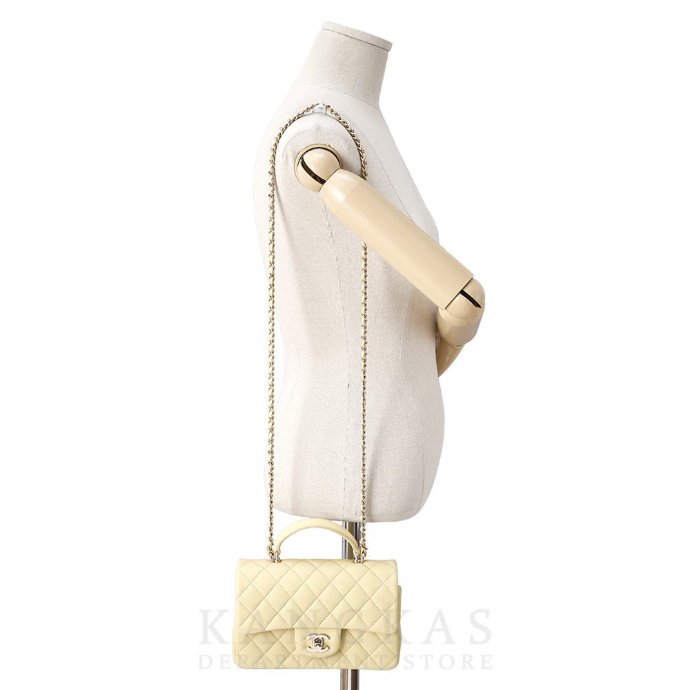 CHANEL(NEW)샤넬 클래식 뉴미니 탑 핸들백 (새상품) NEW PRODUCT