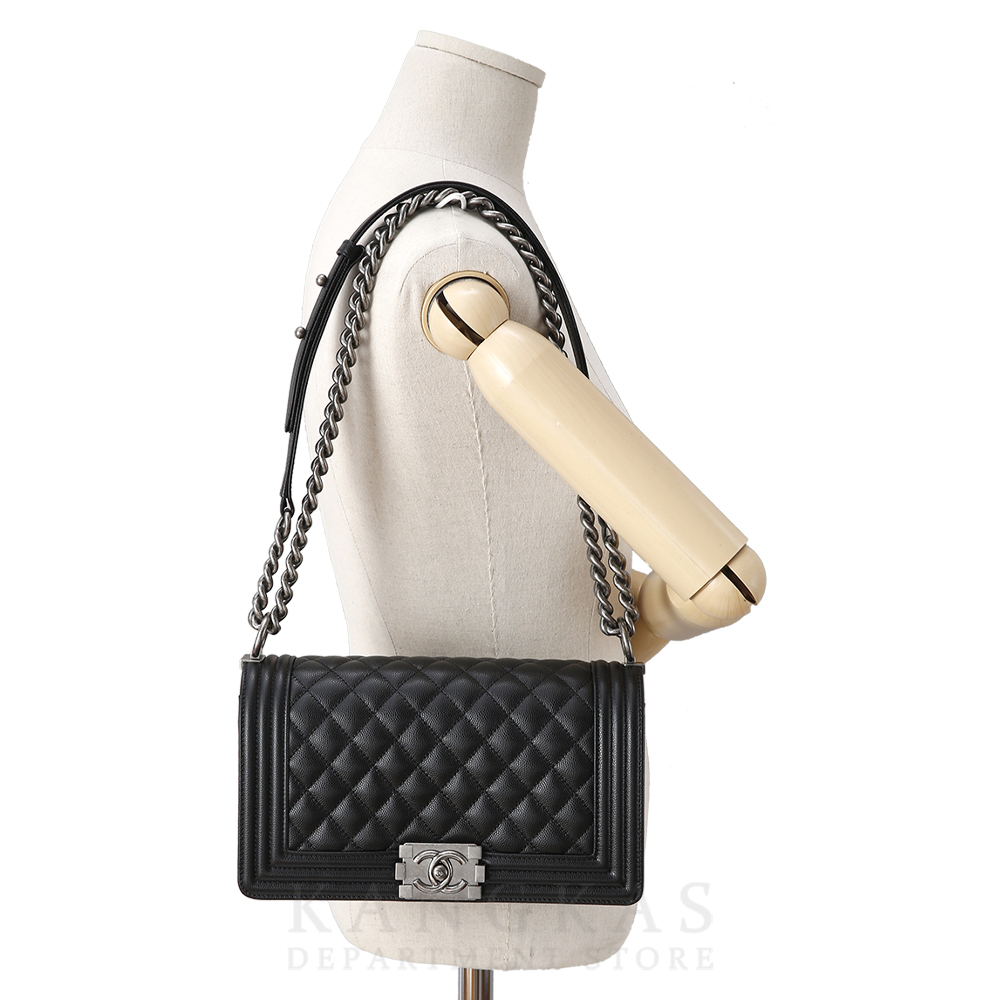 CHANEL(USED)샤넬 보이샤넬 캐비어 미듐