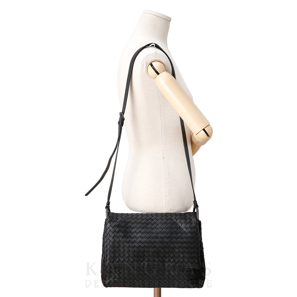 BOTTEGA VENETA(USED)보테가베네타 인트레치아토 플랩 메신저백