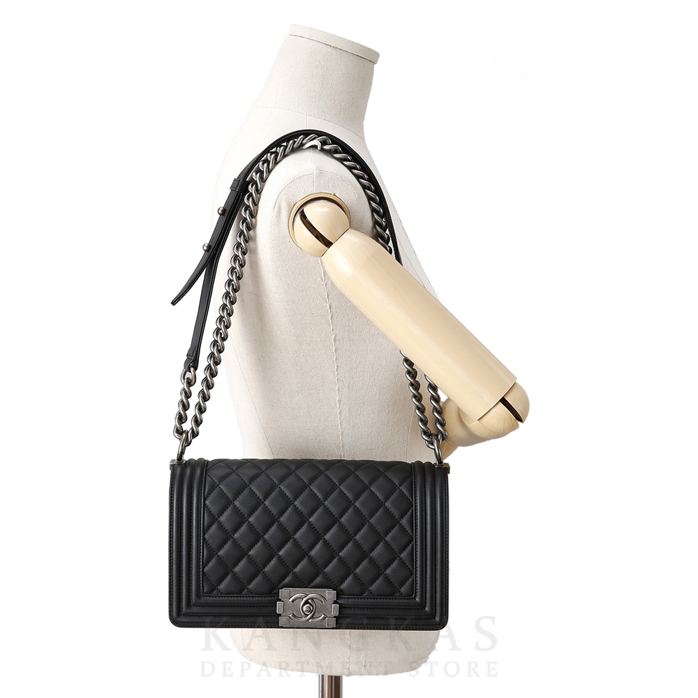 CHANEL(USED)샤넬 보이샤넬 램스킨 미듐