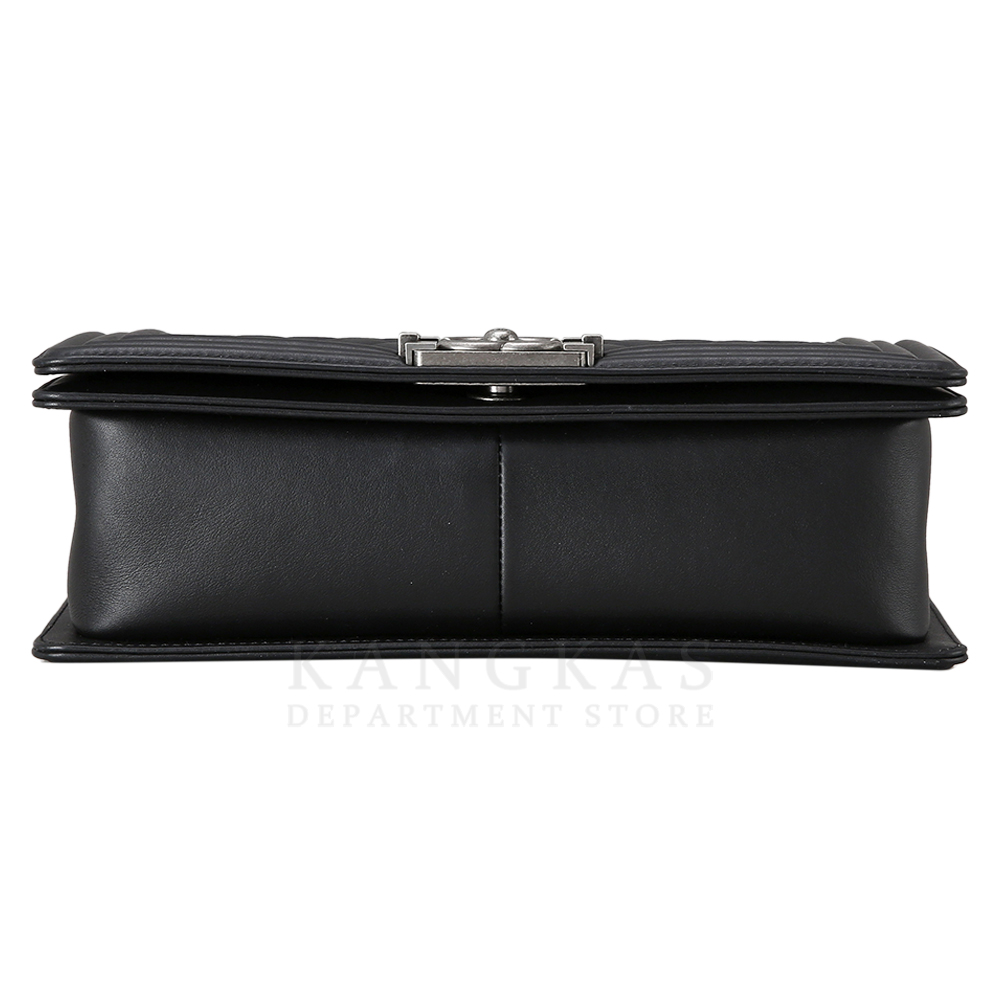 CHANEL(USED)샤넬 보이샤넬 램스킨 미듐