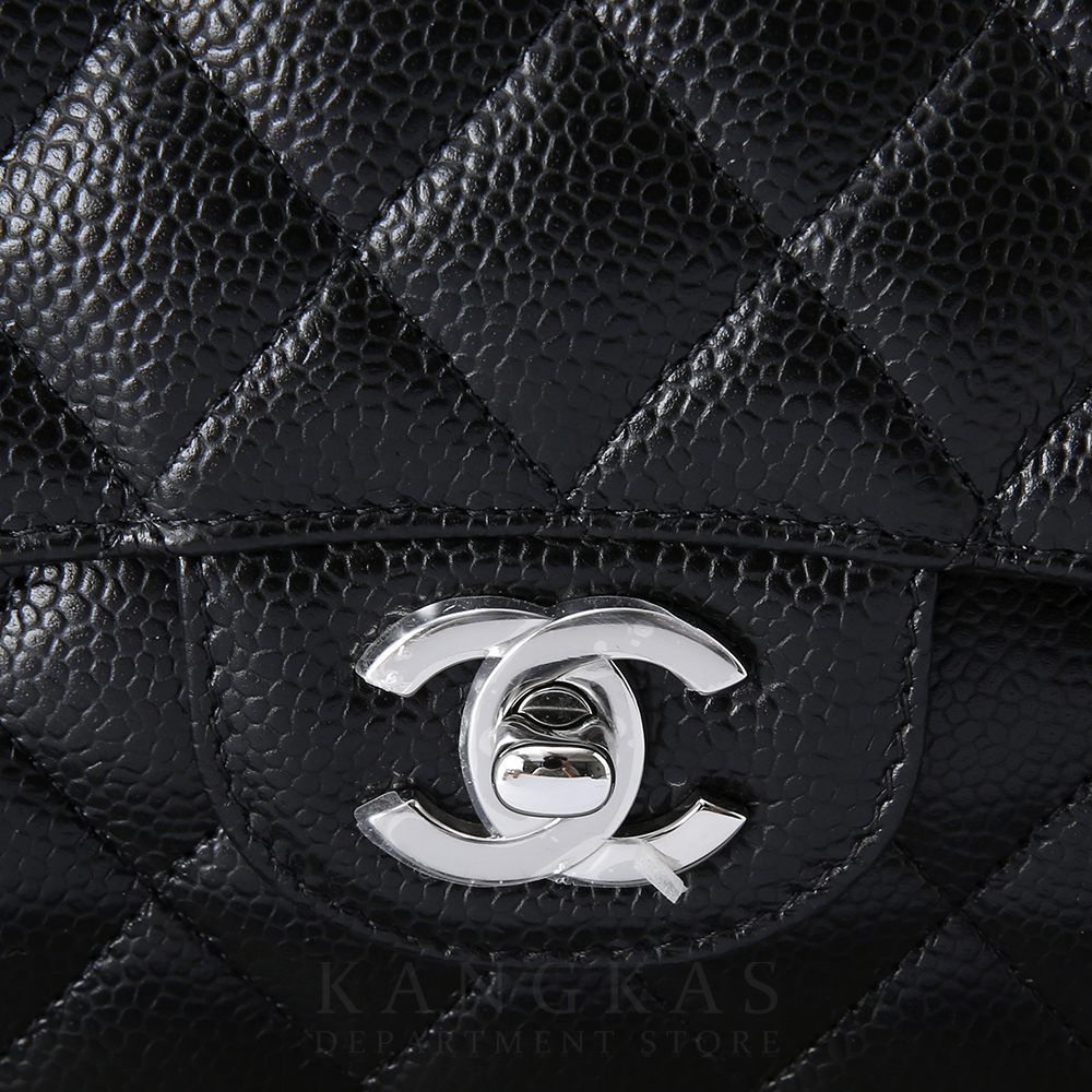 CHANEL(NEW)샤넬 클래식 플랩백 미듐 (새상품) NEW PRODUCT
