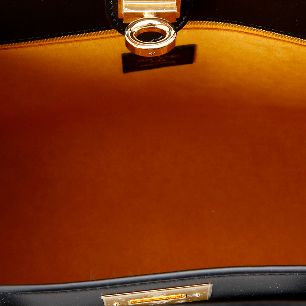 LOUIS VUITTON(NEW)루이비통 온마이사이드MM (새제품) NEW PRODUCT