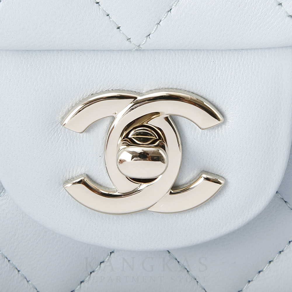 CHANEL(USED)샤넬 클래식 뉴미니 탑 핸들백