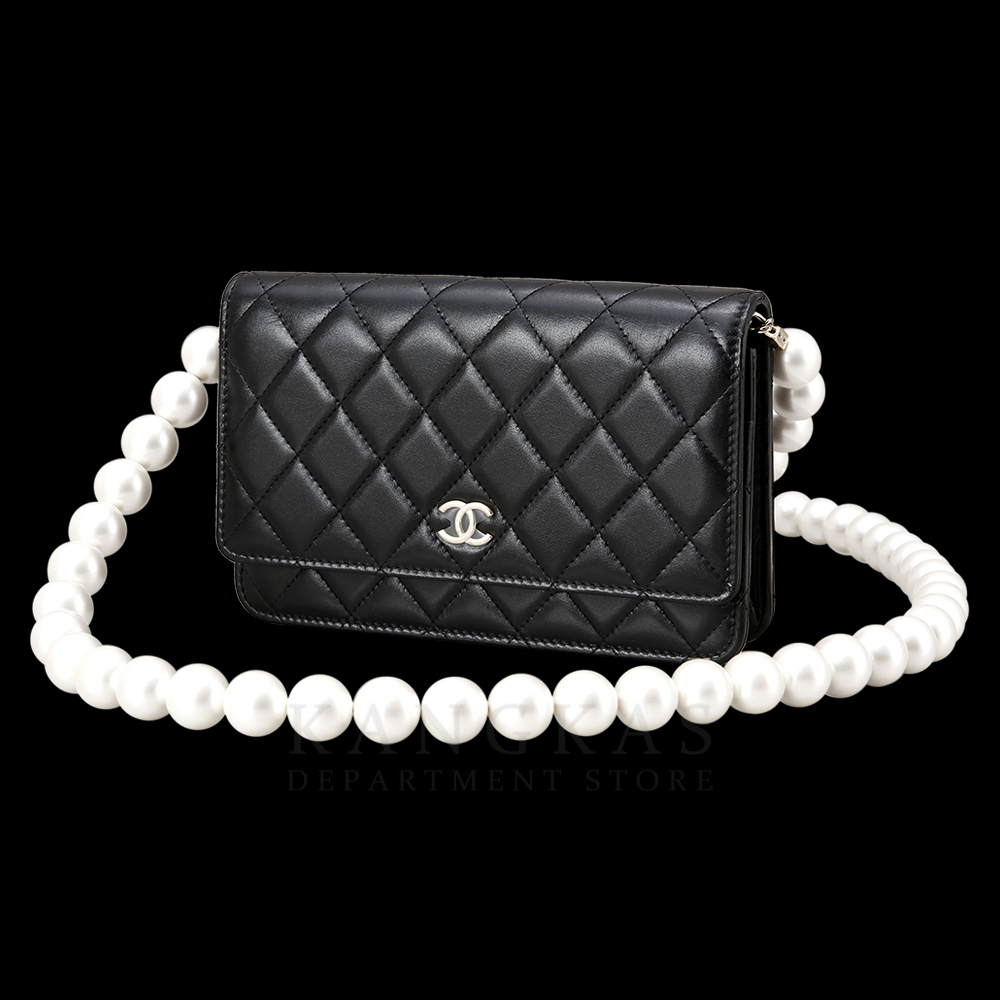 CHANEL(USED)샤넬 시즌 램스킨 진주 스트랩 WOC