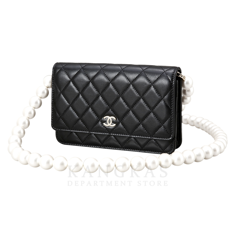 CHANEL(USED)샤넬 시즌 램스킨 진주 스트랩 WOC