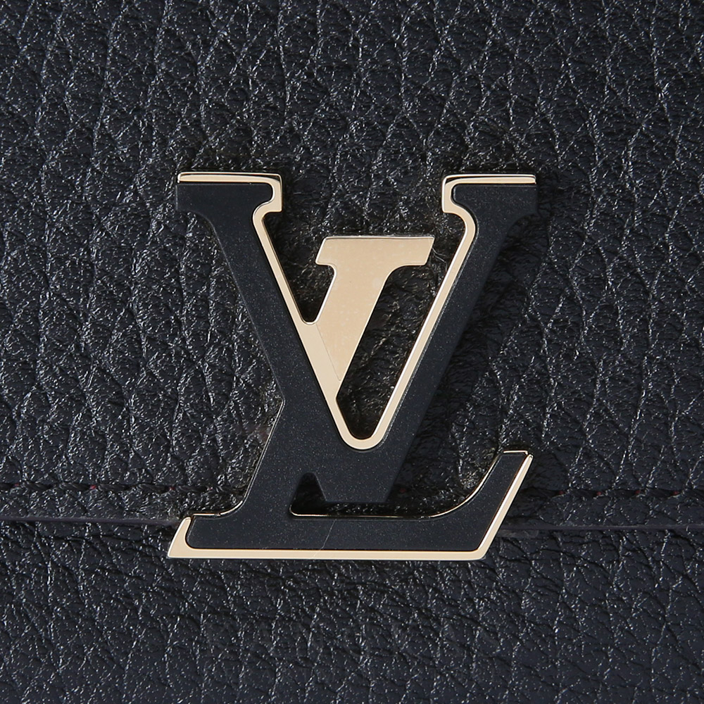 LOUIS VUITTON(USED)루이비통 카퓌신 컴팩트 월릿