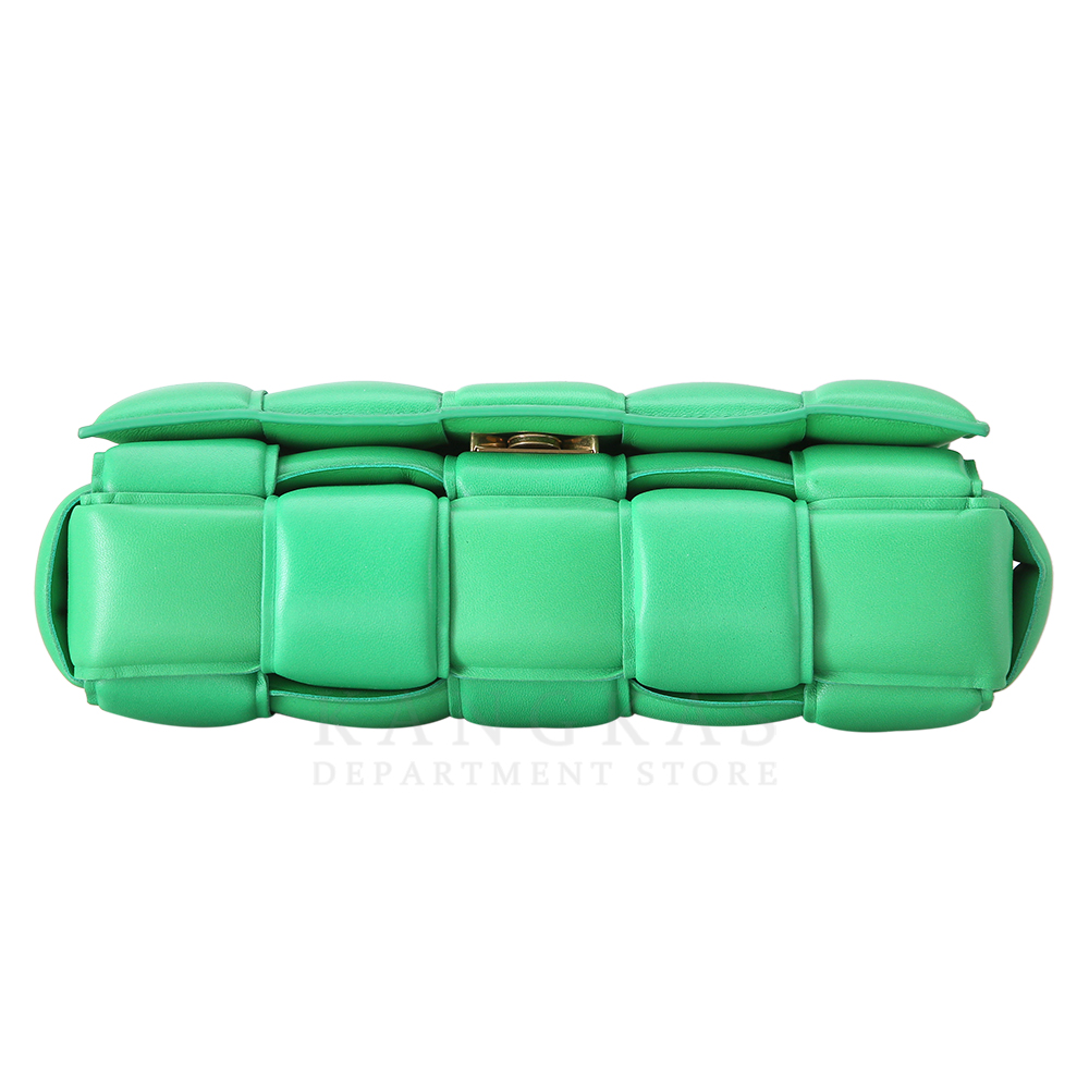 BOTTEGA VENETA(USED)보테가베네타 패딩 카세트 체인백