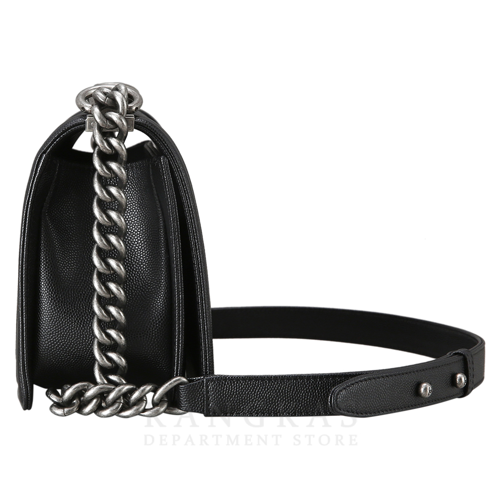 CHANEL(USED)샤넬 보이샤넬 캐비어 미듐 은장