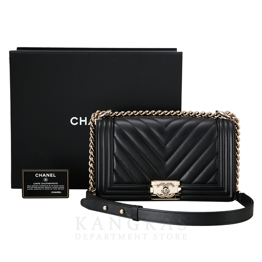 CHANEL(USED)샤넬 보이샤넬 쉐브론 램스킨 미듐