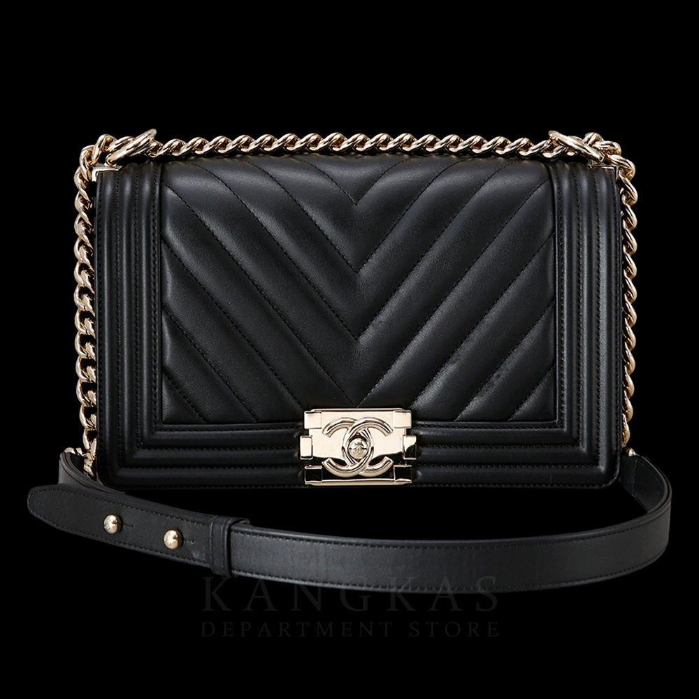 CHANEL(USED)샤넬 보이샤넬 쉐브론 램스킨 미듐