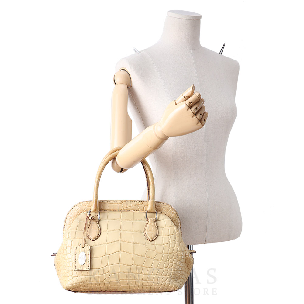 FENDI(USED)펜디 엘리게이터 셀러리아 닥터백
