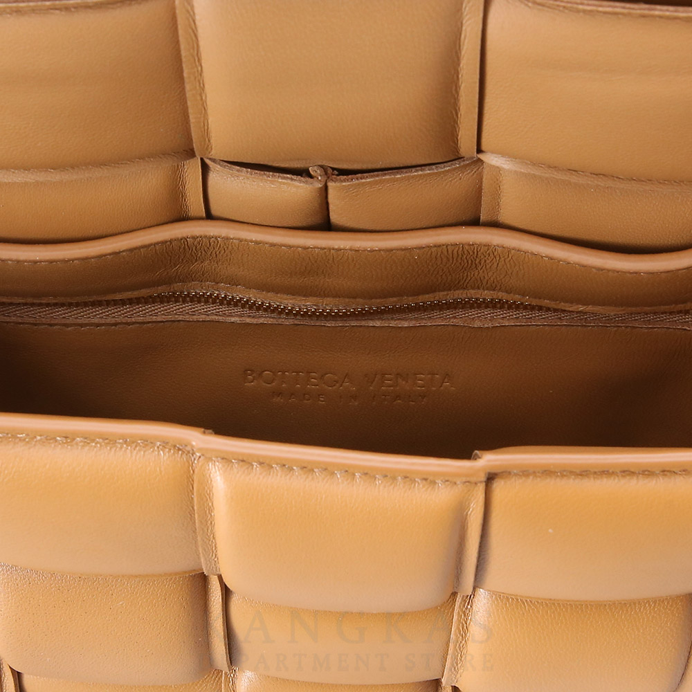 BOTTEGA VENETA(USED)보테가베네타 패딩 카세트백