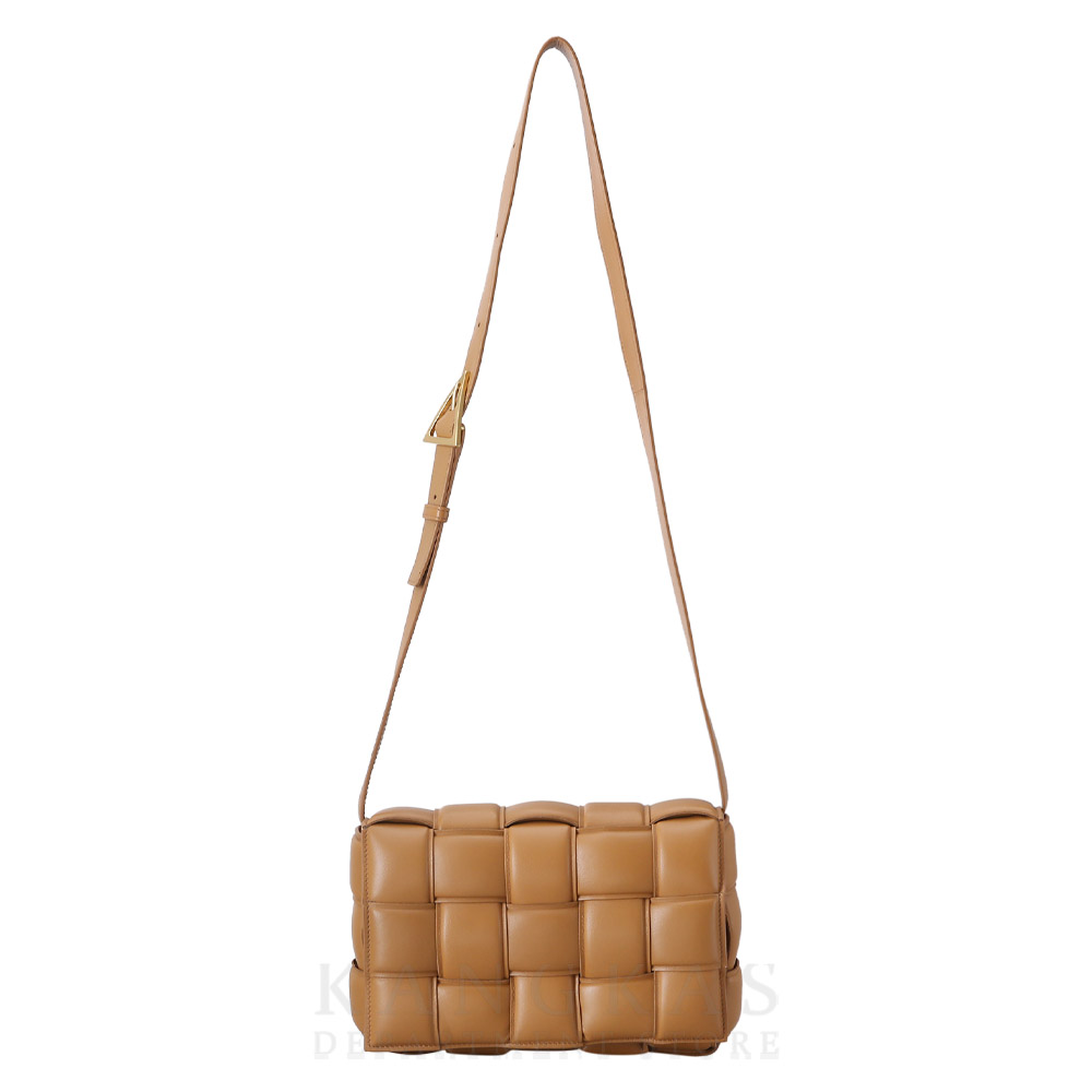BOTTEGA VENETA(USED)보테가베네타 패딩 카세트백