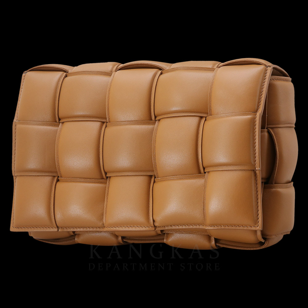 BOTTEGA VENETA(USED)보테가베네타 패딩 카세트백