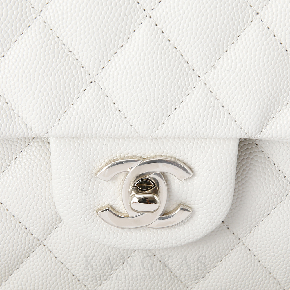 CHANEL(NEW)샤넬 클래식 플랩백 미듐 (새상품) NEW PRODUCT