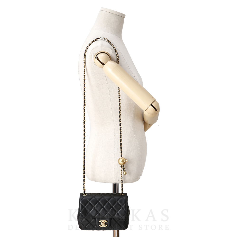 CHANEL(USED)샤넬 쁘띠삭 골든볼