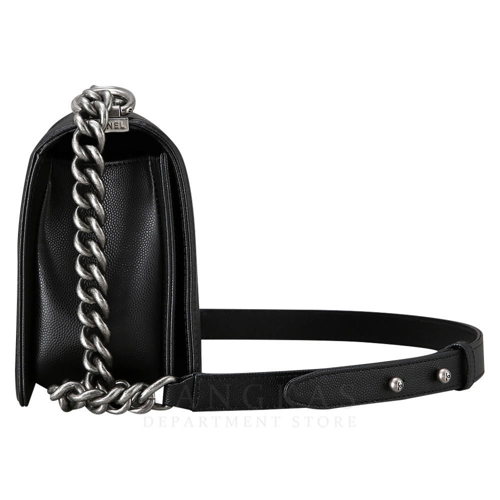 CHANEL(USED)샤넬 보이샤넬 캐비어 미듐 은장