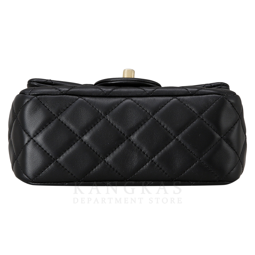 CHANEL(USED)샤넬 쁘띠삭 골든볼