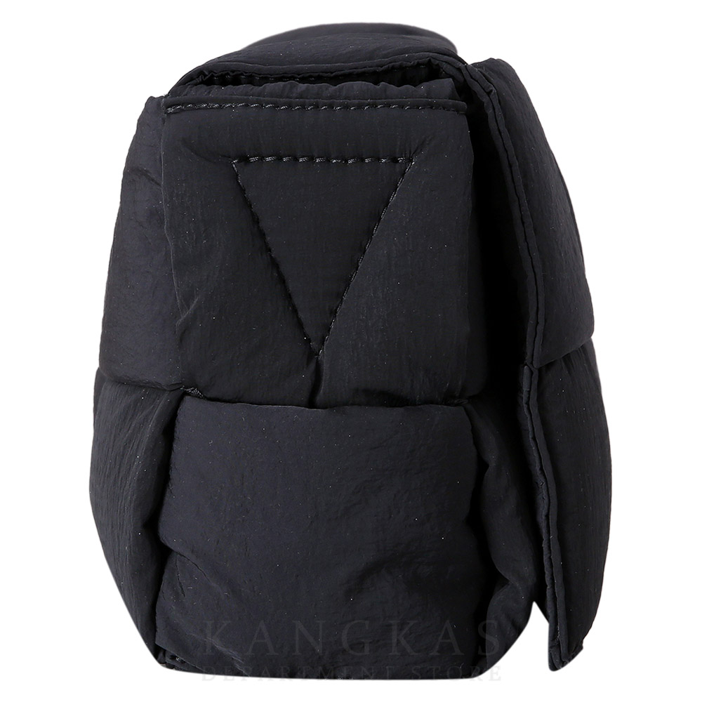BOTTEGA VENETA(USED)보테가베네타 패딩 테크 카세트백