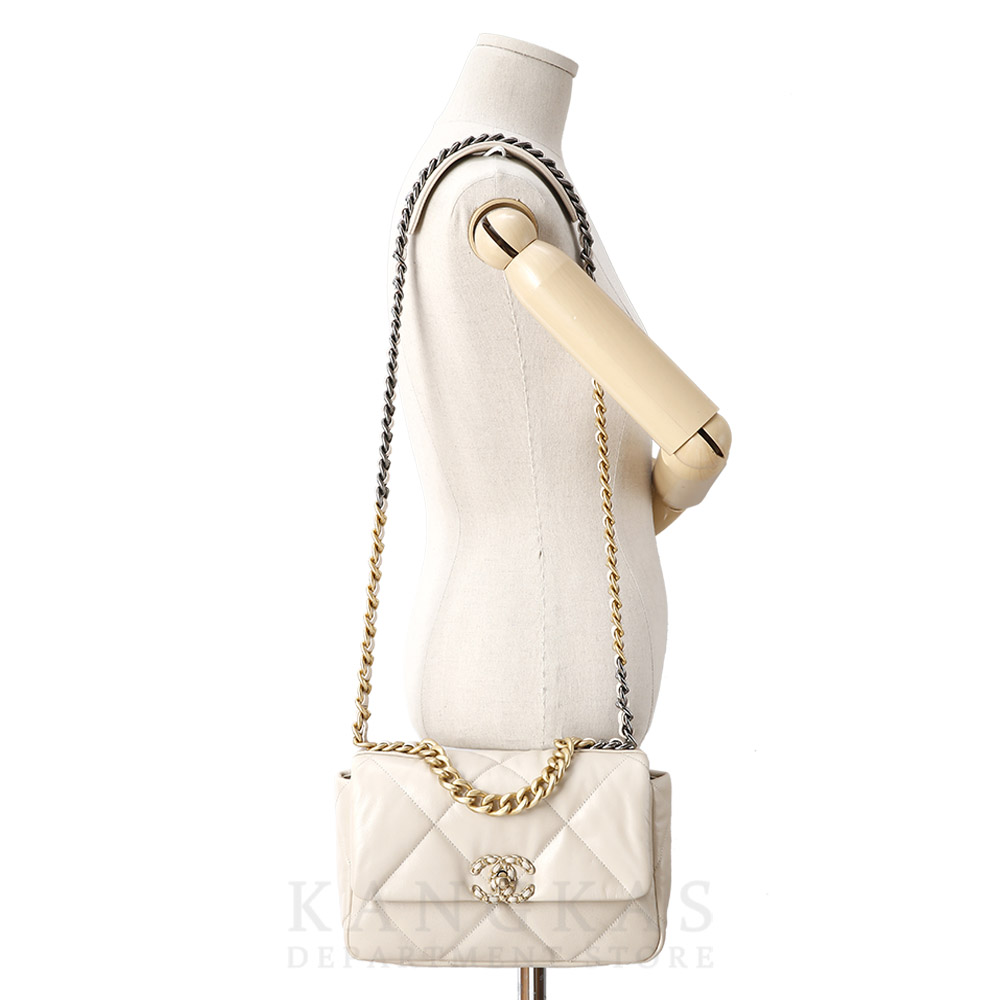 CHANEL(USED)샤넬 19백 미디움