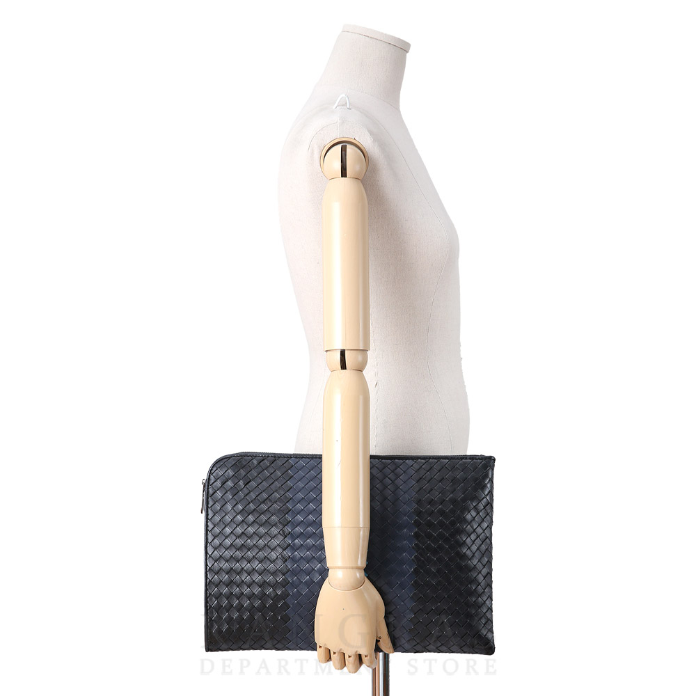 BOTTEGA VENETA(USED)보테가베네타 인트레치아토 다큐먼트 클러치
