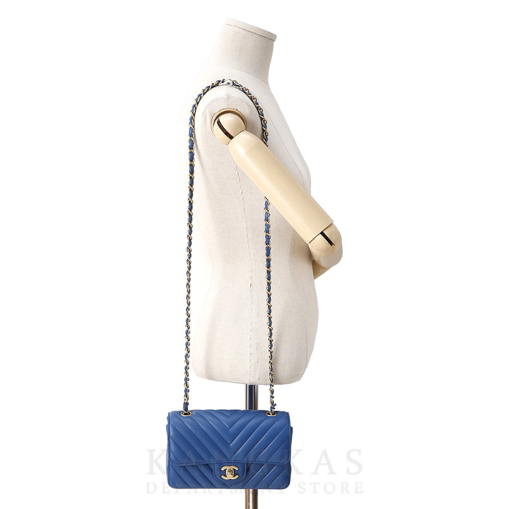 CHANEL(USED)샤넬 클래식 쉐브론 램스킨 뉴미니