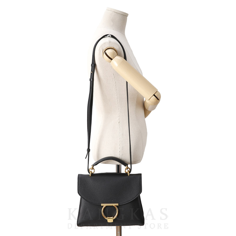 FERRAGAMO(USED)페레가모 간치니 마고 탑 핸들백