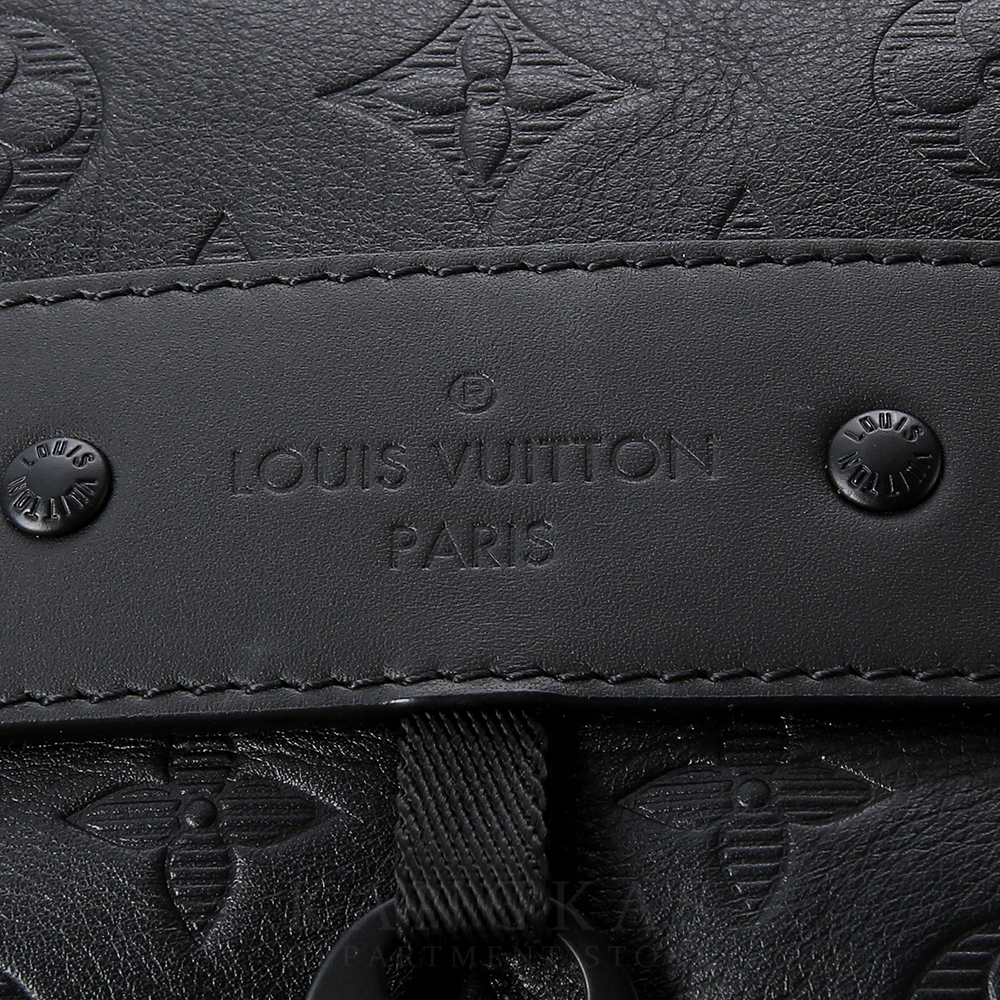 LOUIS VUITTON(USED)루이비통 모노그램 섀도우 디스커버리 백팩