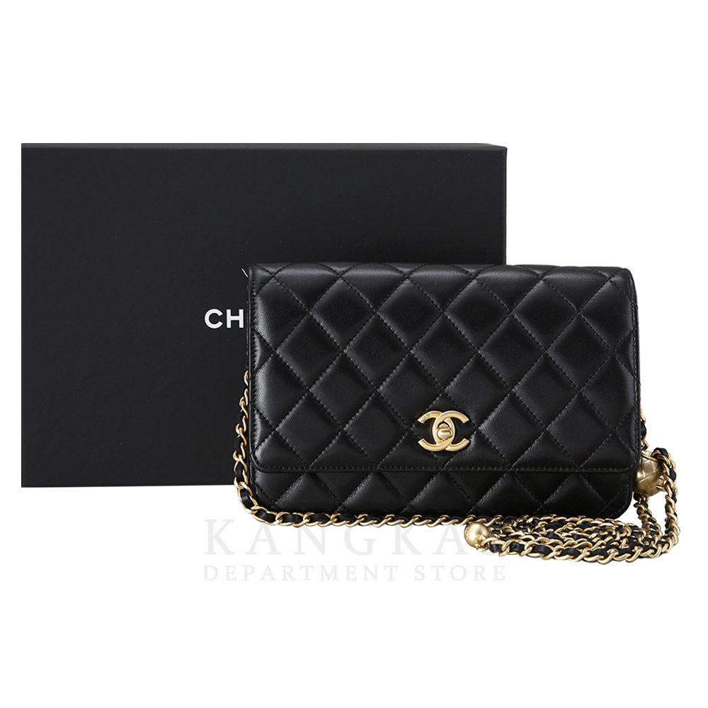 CHANEL(USED)샤넬 클래식 램스킨 골든볼 WOC