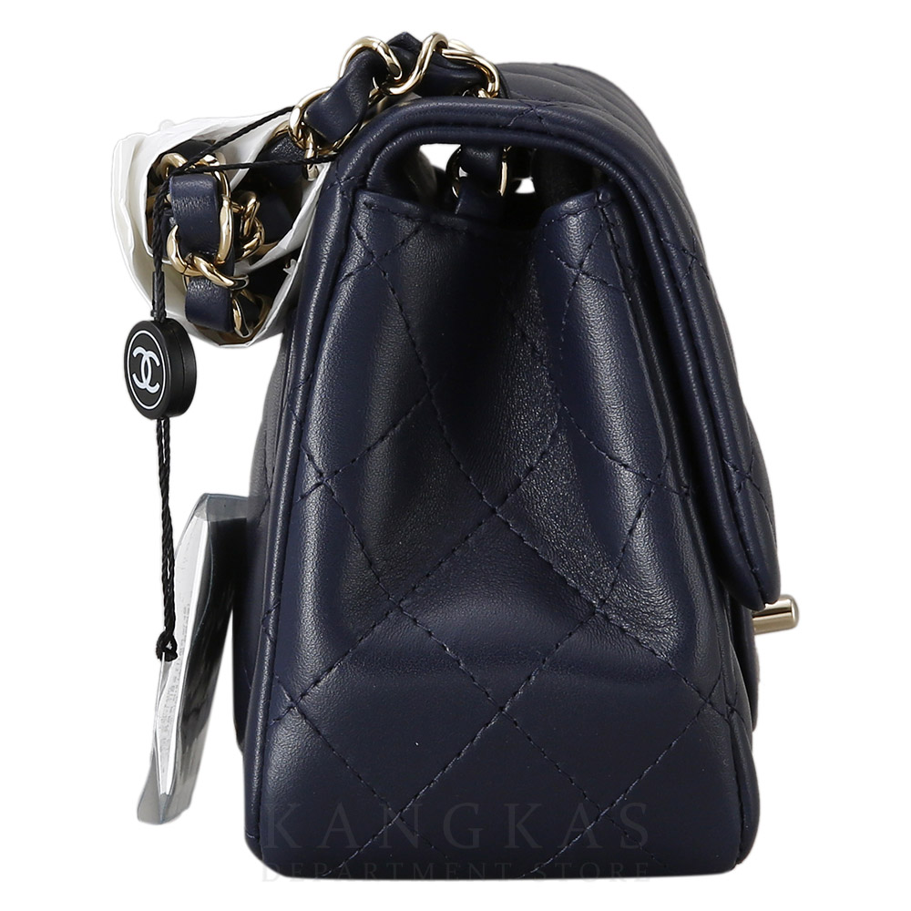 CHANEL(NEW)샤넬 클래식 램스킨 쁘띠삭 (새상품) NEW PRODUCT