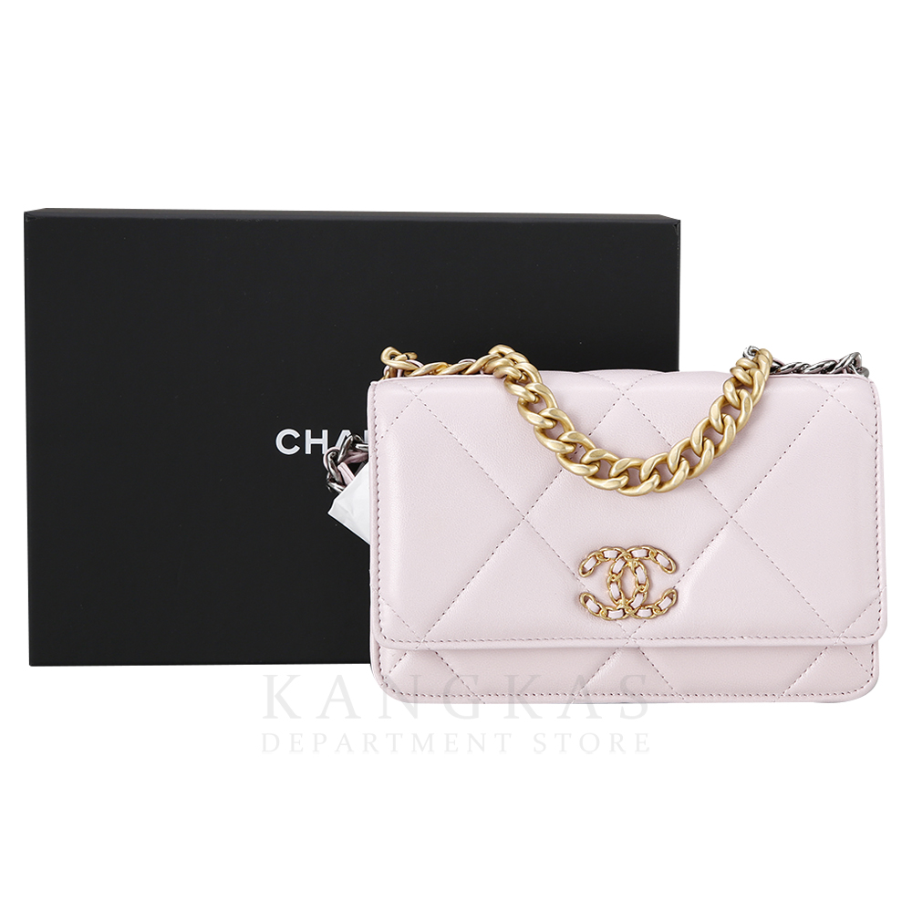 CHANEL(NEW)샤넬 19 WOC (새상품) NEW PRODUCT